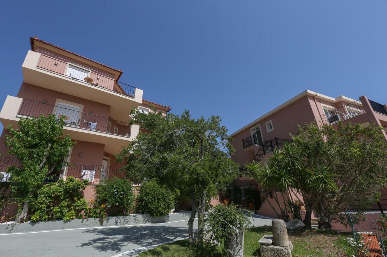 Pelagos Apartments Skala  Eksteriør bilde